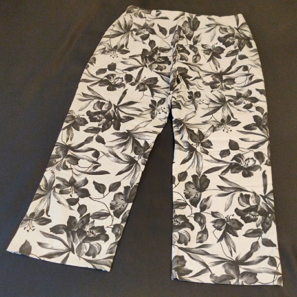 Erik Stewart. Floral Black and White Pants - Picture 2 of 9